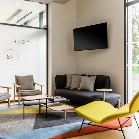 Hotel Courtyard By Marriott Paris