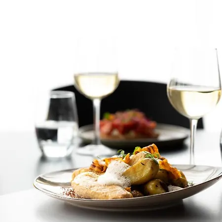 Szálloda Courtyard By Marriott Paris 4*