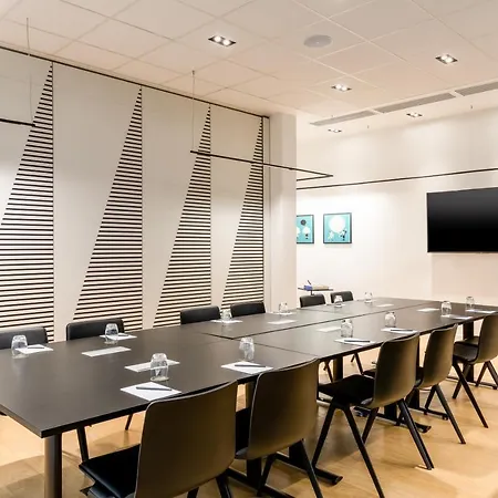 Courtyard By Marriott Paris 酒店 克雷泰伊