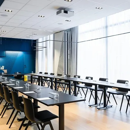 Szálloda Courtyard By Marriott Paris Créteil