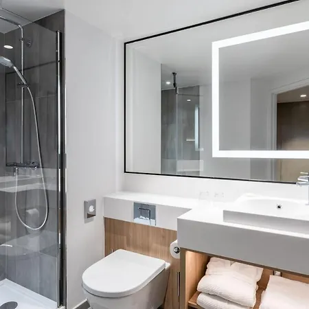 酒店 Courtyard By Marriott Paris 4*
