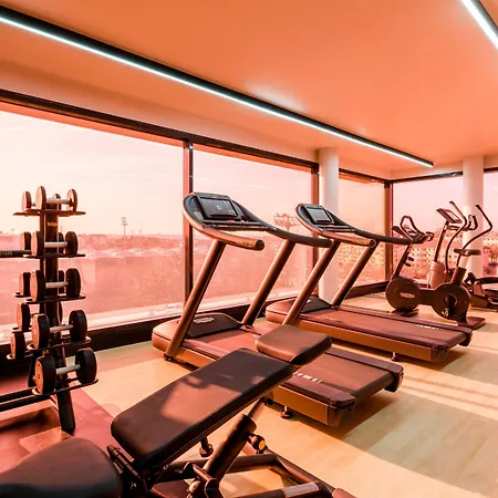 Courtyard By Marriott Paris