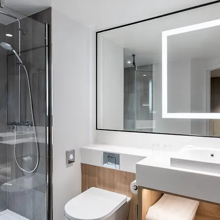 Courtyard By Marriott Paris Szálloda