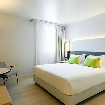 Courtyard By Marriott Paris 酒店 克雷泰伊