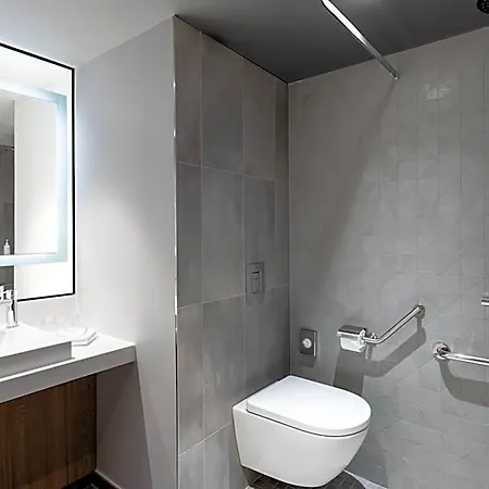 Courtyard By Marriott Paris 酒店 4*