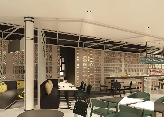 Courtyard By Marriott Paris